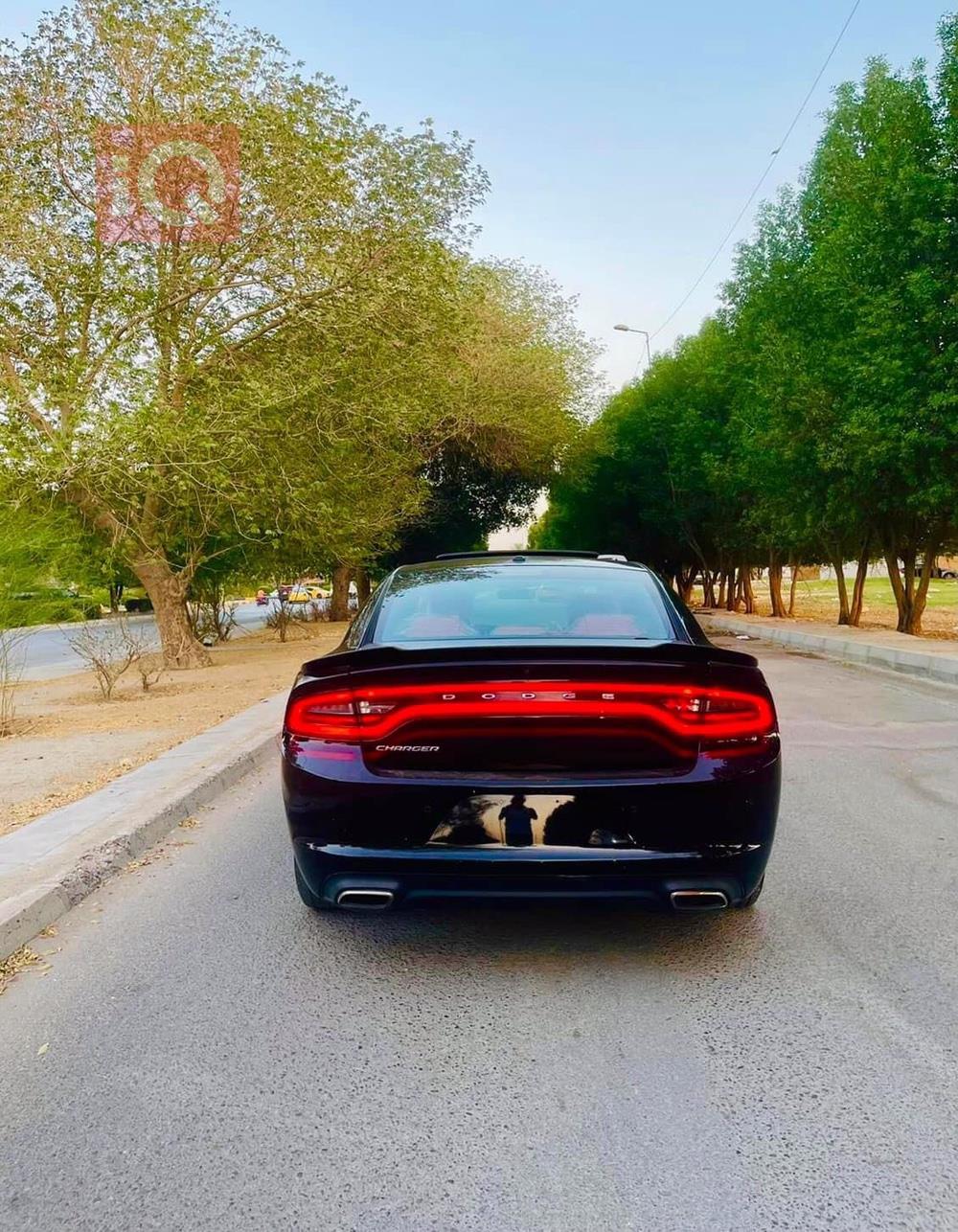 دودج تشارجر